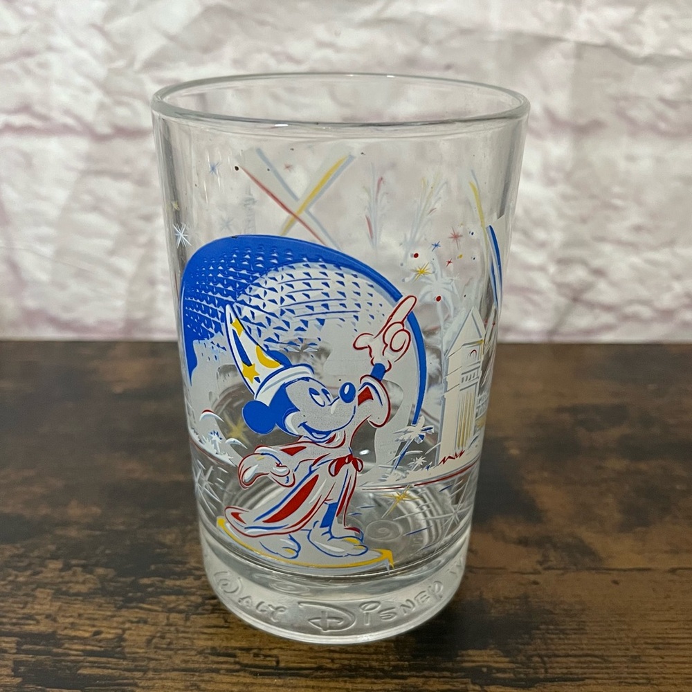 Vintage 25th Anniversary Walt Disney World Mickey Mouse glass Epcot Fantasia Cup